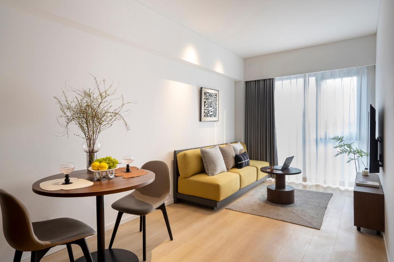 Base-Beijing Wangfujing Serviced Apartment- In Hutong &Bike Rental &Close To Forbidden City, Tian'Anmen Square &Subway Nearby &Free Coffee &Washing Machine,Kitchen &Restaurant Discount &English Speaking &High Speed Free Wifi Εξωτερικό φωτογραφία